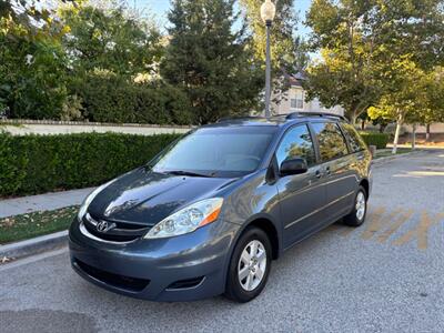 2010 Toyota Sienna LE-Passenger  One owner !!! Great condition! - Photo 45 - Valencia, CA 91355