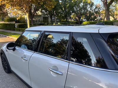2016 MINI Hardtop 4 Door Cooper  Super Clean ! 99k miles - Photo 38 - Valencia, CA 91355