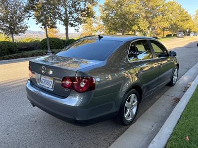 2008 Volkswagen Jetta SE PZEV  84360 MILES!! SUPER CLEAN!! - Photo 5 - Valencia, CA 91355