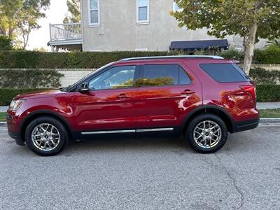 2018 Ford Explorer XLT  82833 MILES !! Gorgeous Explorer! - Photo 2 - Valencia, CA 91355