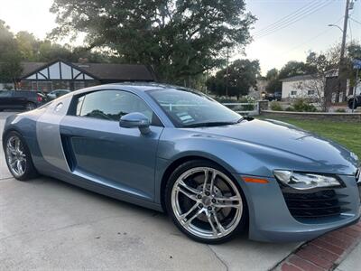 2009 Audi R8 quattro  Gorgeous color ! Low miles !!! - Photo 10 - Valencia, CA 91355