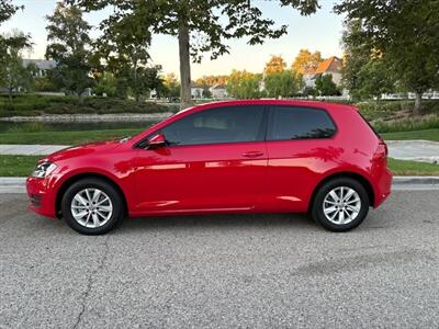 2015 Volkswagen Golf TSI S  MANUAL!!!!! SUPER NICE AND LOW MILES!! - Photo 2 - Valencia, CA 91355