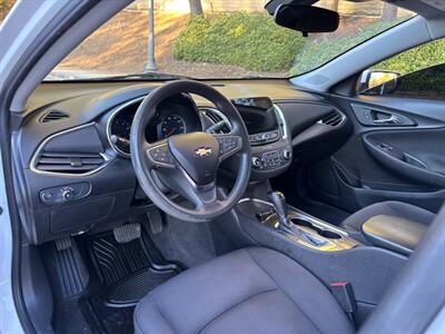 2020 Chevrolet Malibu LT   - Photo 9 - Valencia, CA 91355