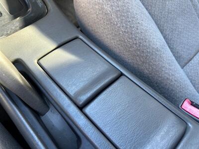 2000 Toyota Camry CE  Low miles!!!! Great service records!!! - Photo 28 - Valencia, CA 91355