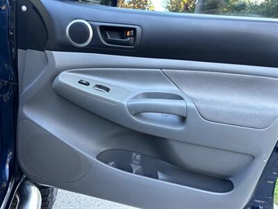 2008 Toyota Tacoma V6 4x4!! Super Nice Truck!! - Photo 19 - Valencia, CA 91355