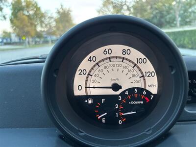 2005 Scion xB  Super nice don’t miss this one! - Photo 26 - Valencia, CA 91355