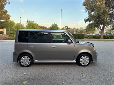 2005 Scion xB  Super nice don’t miss this one! - Photo 5 - Valencia, CA 91355