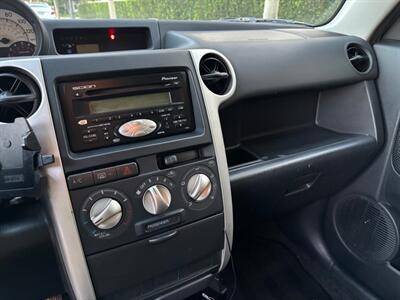 2005 Scion xB  Super nice don’t miss this one! - Photo 18 - Valencia, CA 91355