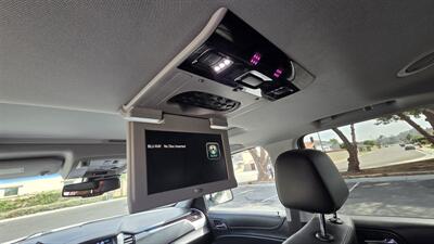 2017 GMC Yukon SLT   - Photo 16 - Costa Mesa, CA 92627