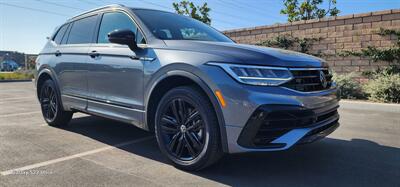 2022 Volkswagen Tiguan SE R-Line Black  