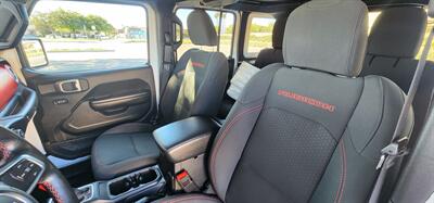 2020 Jeep Wrangler Unlimited Rubicon   - Photo 15 - Costa Mesa, CA 92627