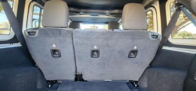 2020 Jeep Wrangler Unlimited Rubicon   - Photo 41 - Costa Mesa, CA 92627