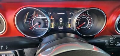2020 Jeep Wrangler Unlimited Rubicon   - Photo 12 - Costa Mesa, CA 92627