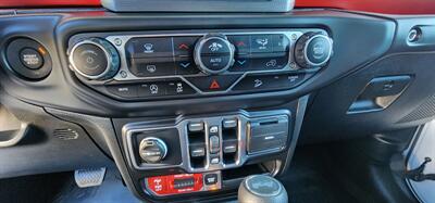 2020 Jeep Wrangler Unlimited Rubicon   - Photo 33 - Costa Mesa, CA 92627