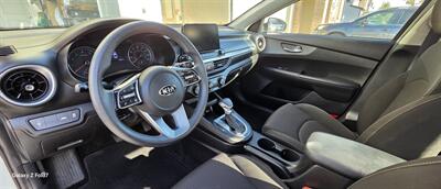 2020 Kia Forte LXS   - Photo 11 - Costa Mesa, CA 92627