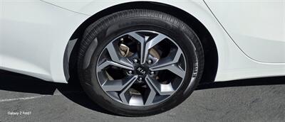 2020 Kia Forte LXS   - Photo 19 - Costa Mesa, CA 92627