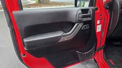 2015 Jeep Wrangler Sport   - Photo 31 - Costa Mesa, CA 92627