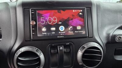 2015 Jeep Wrangler Sport   - Photo 19 - Costa Mesa, CA 92627