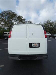 2008 Chevrolet Express 1500   - Photo 10 - Naples, FL 34104