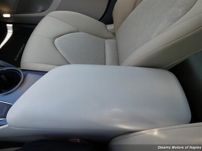 2020 Toyota Camry LE   - Photo 35 - Naples, FL 34104