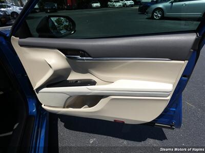 2020 Toyota Camry LE   - Photo 52 - Naples, FL 34104