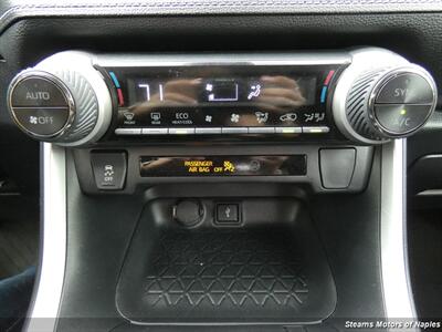 2021 Toyota RAV4 LE   - Photo 29 - Naples, FL 34104