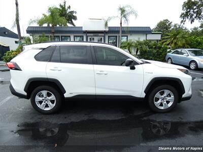 2021 Toyota RAV4 LE   - Photo 2 - Naples, FL 34104