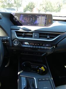 2022 Lexus UX 200 Luxury   - Photo 31 - Naples, FL 34104