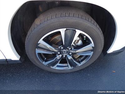 2022 Lexus UX 200 Luxury   - Photo 17 - Naples, FL 34104