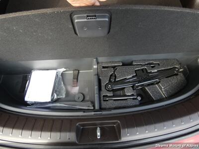 2016 Hyundai Santa Fe 2.4L Sport   - Photo 15 - Naples, FL 34104