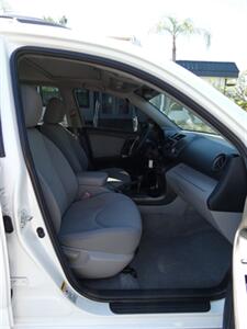 2012 Toyota RAV4   - Photo 49 - Naples, FL 34104