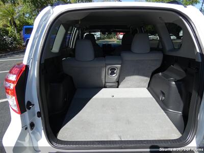2012 Toyota RAV4   - Photo 14 - Naples, FL 34104