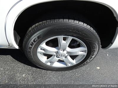2012 Toyota RAV4   - Photo 19 - Naples, FL 34104