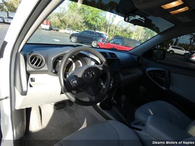 2012 Toyota RAV4   - Photo 4 - Naples, FL 34104