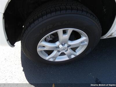 2012 Toyota RAV4   - Photo 16 - Naples, FL 34104