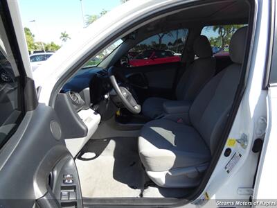 2012 Toyota RAV4   - Photo 40 - Naples, FL 34104