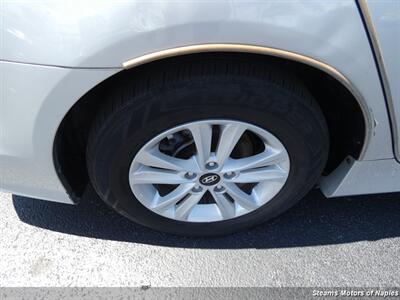 2014 Hyundai Sonata GLS   - Photo 16 - Naples, FL 34104