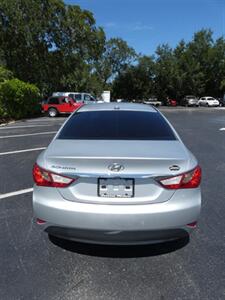 2014 Hyundai Sonata GLS   - Photo 12 - Naples, FL 34104