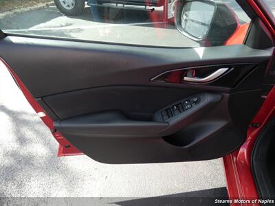 2015 Mazda MAZDA3 i Sport - Photo 36 - Naples, FL 34104