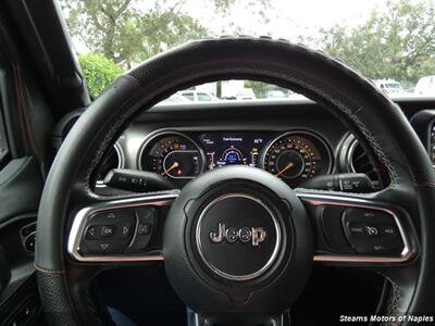 2018 Jeep Wrangler Sahara   - Photo 24 - Naples, FL 34104