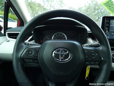2021 Toyota Corolla LE   - Photo 24 - Naples, FL 34104