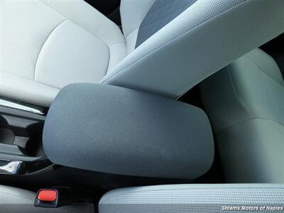 2021 Toyota Corolla LE   - Photo 32 - Naples, FL 34104
