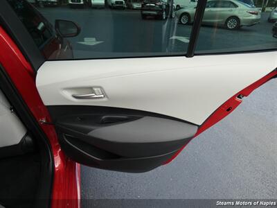 2021 Toyota Corolla LE   - Photo 52 - Naples, FL 34104