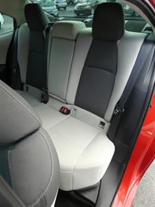 2021 Toyota Corolla LE   - Photo 40 - Naples, FL 34104