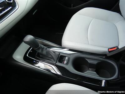 2021 Toyota Corolla LE   - Photo 31 - Naples, FL 34104
