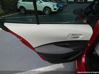 2021 Toyota Corolla LE   - Photo 43 - Naples, FL 34104