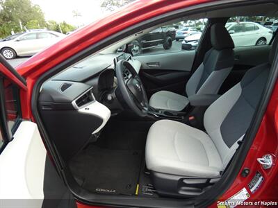 2021 Toyota Corolla LE   - Photo 38 - Naples, FL 34104