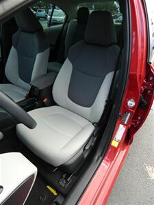 2021 Toyota Corolla LE   - Photo 37 - Naples, FL 34104