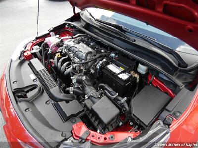 2021 Toyota Corolla LE   - Photo 8 - Naples, FL 34104
