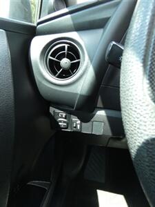 2018 Toyota Corolla L   - Photo 22 - Naples, FL 34104